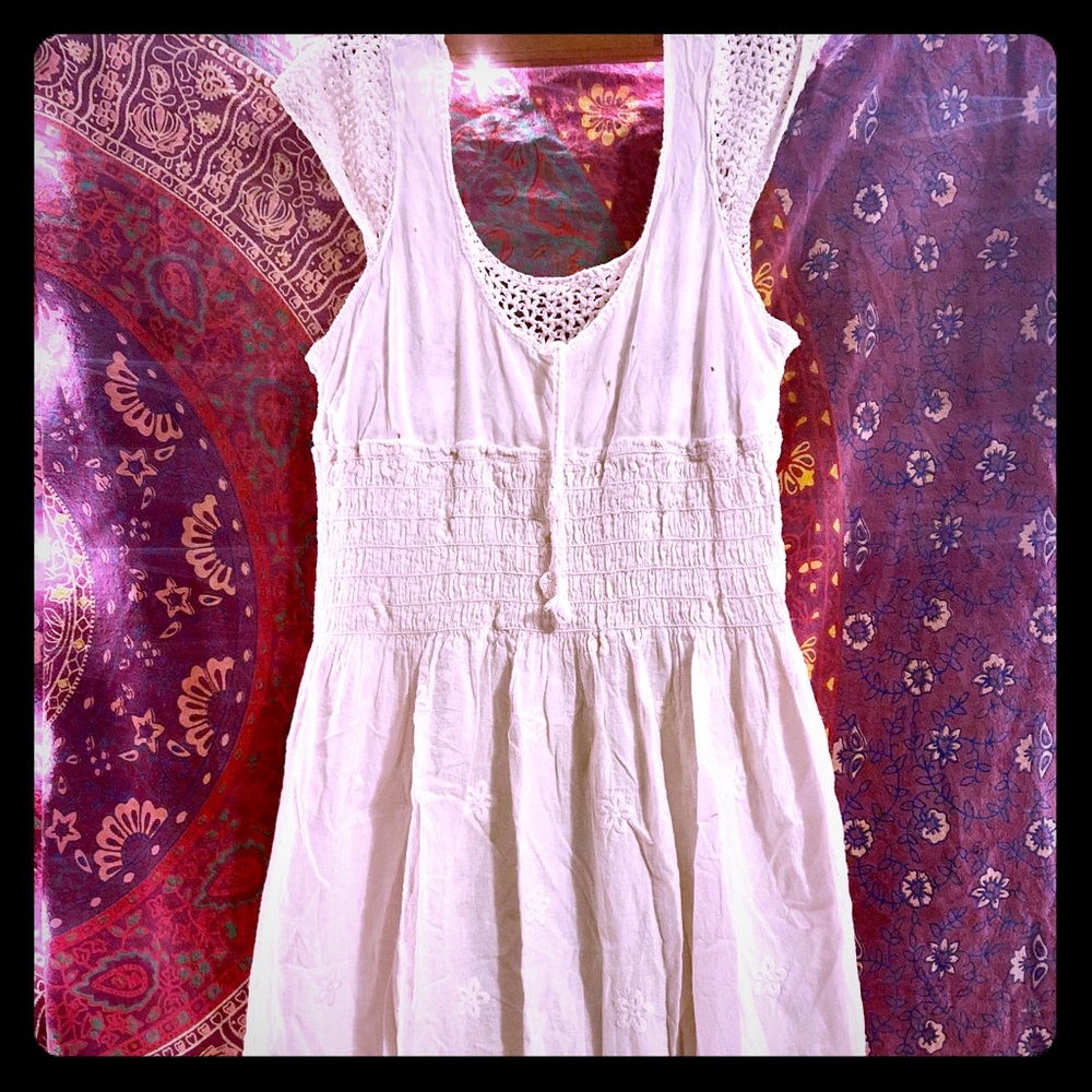 White/Cream Vintage Lace Floral Summer Dress